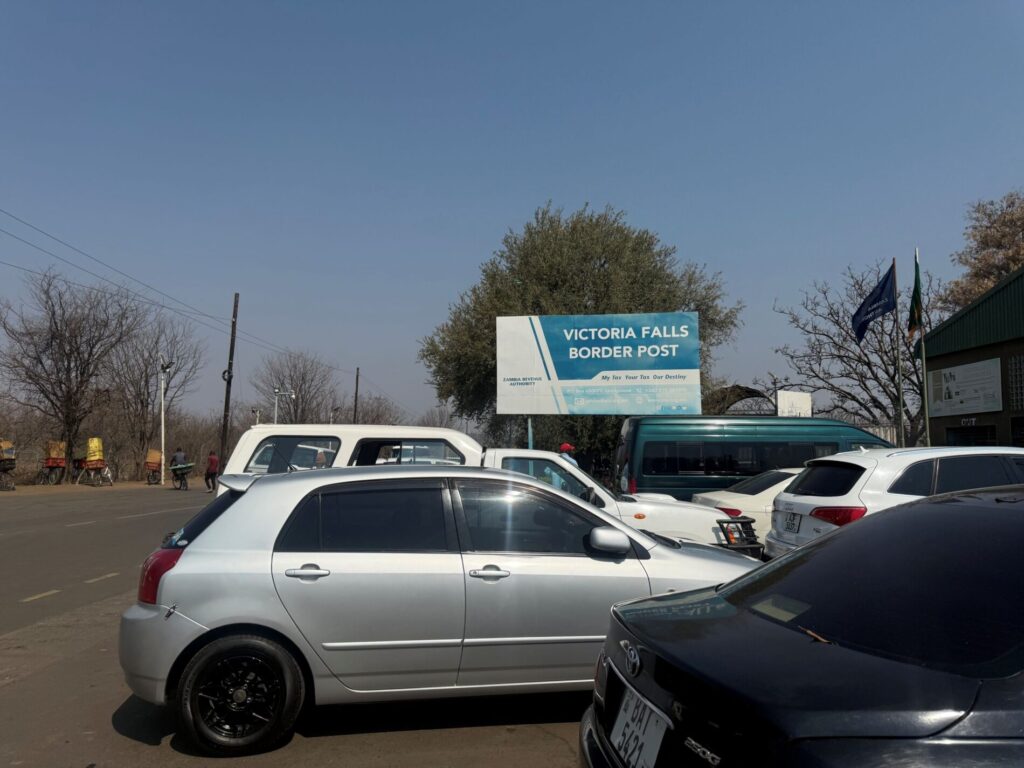 ザンビアからジンバブエ｜ヴィクトリアフォールズで歩いて国境越えする方法