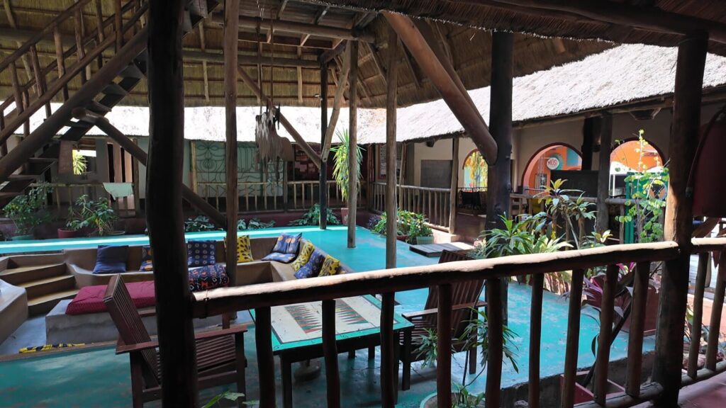 Jolly boys backpackers　リビングストン