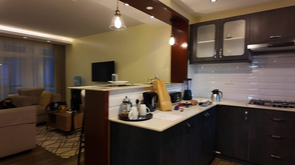 ナイロビおすすめホテル　キッチンあり