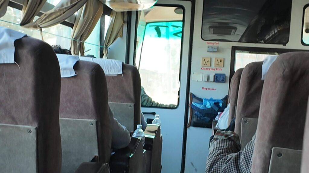 Swift Holidayのプレミアムシートのバス