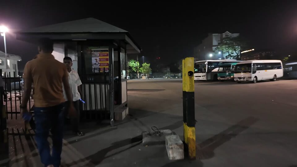 コロンボ空港から市内 ピックアップ場所