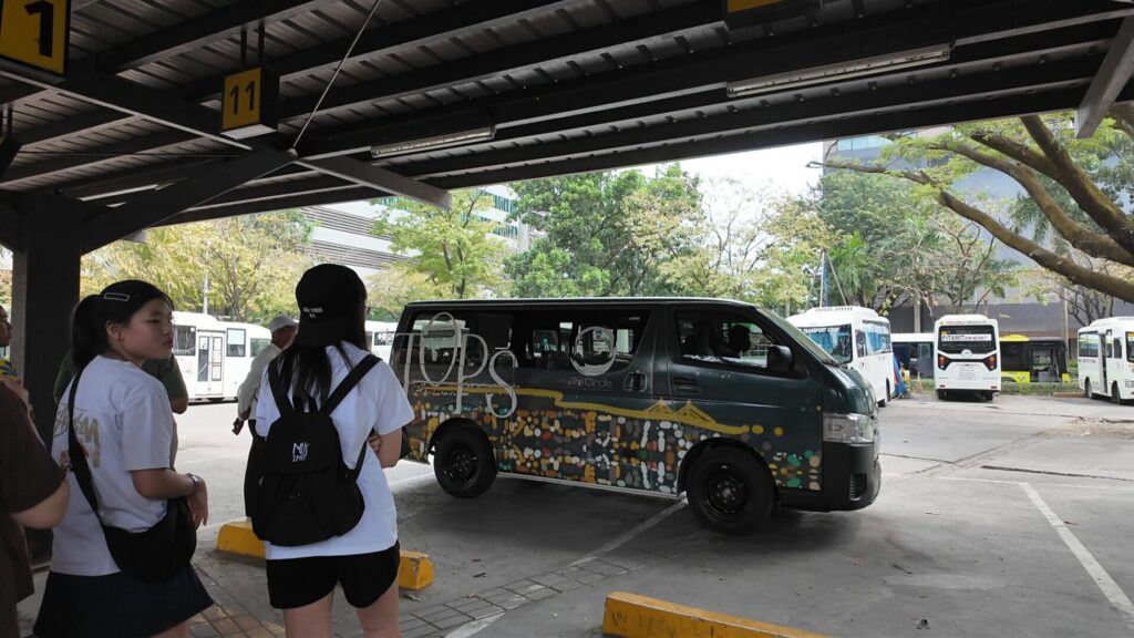 セブ　TOPS　シャトルバス　乗り場