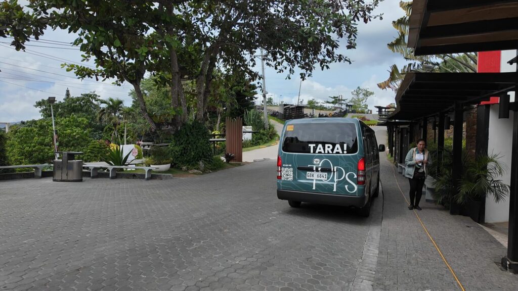 セブ　TOPS　シャトルバス